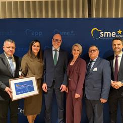 Podjetje Žiher v Bruslju prejelo prestižno priznanje SME Europe Award za najboljše evropsko družinsko podjetje